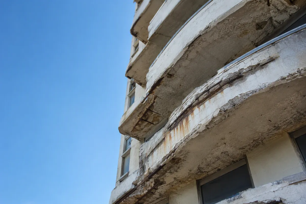 Coastal condo towers for milestone engineer Florida inspection reports