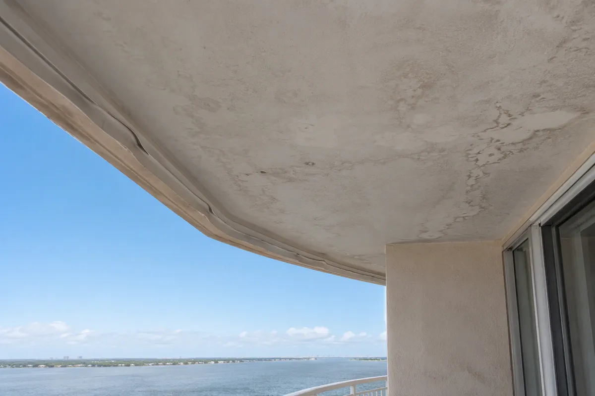 Water Damage or Stains: home inspection Florida